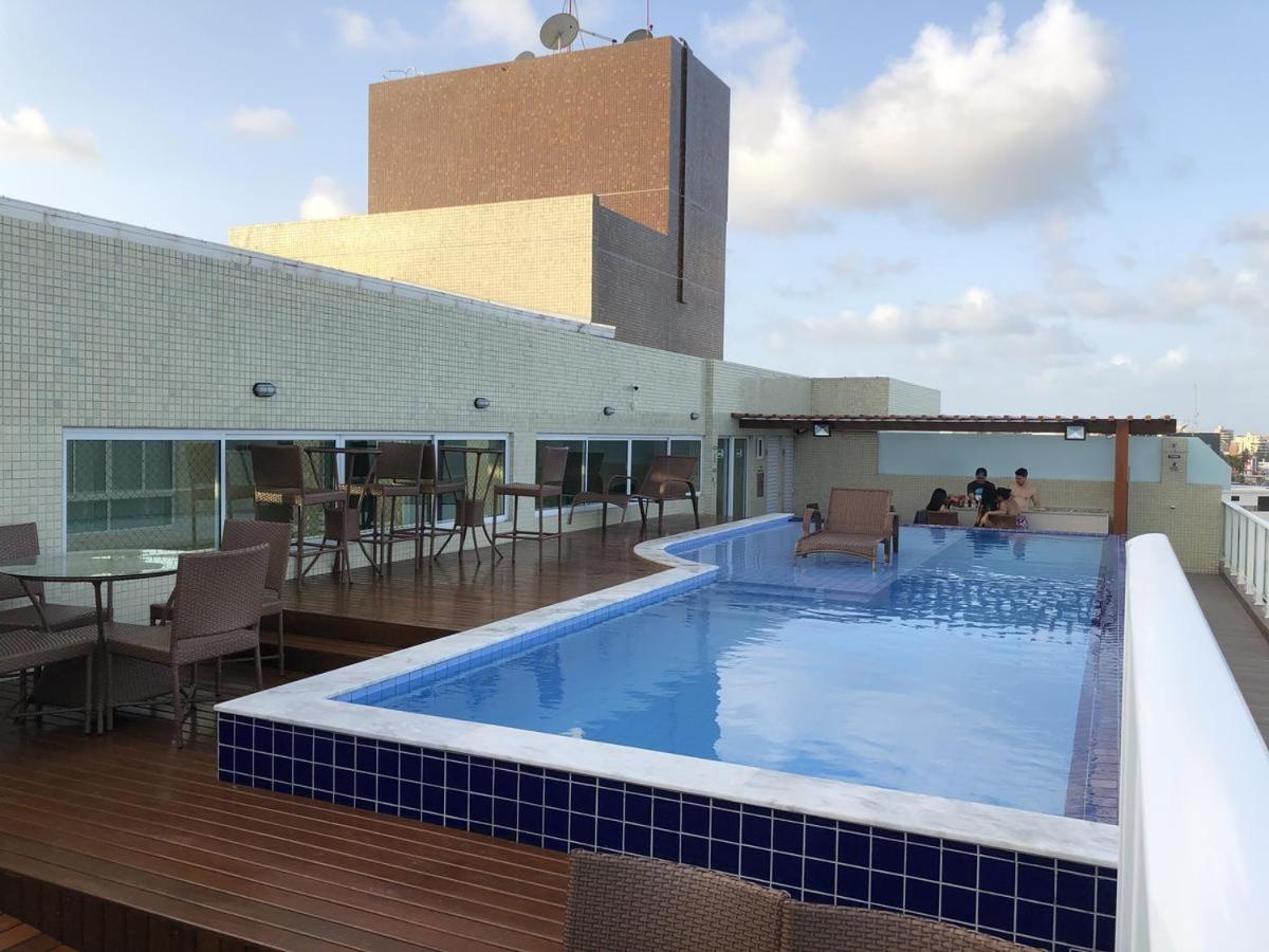 Confortavel Flat Com Piscina De Borda Infinita Na Cobertura Cabedelo Eksteriør billede