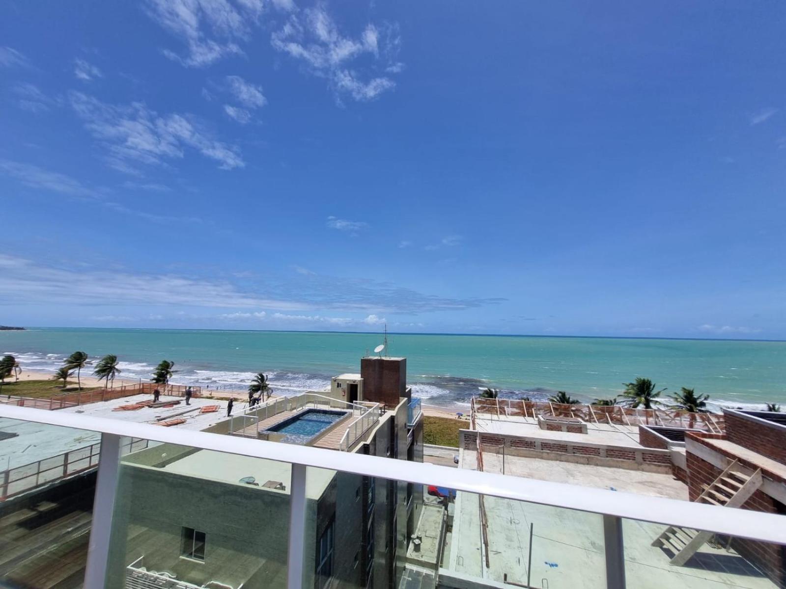 Confortavel Flat Com Piscina De Borda Infinita Na Cobertura Cabedelo Eksteriør billede